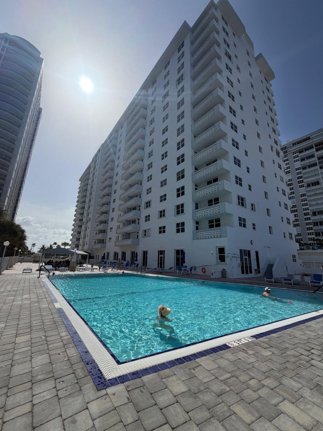 4250 Galt Ocean Drive, Unit 14D, Fort Lauderdale, FL 33308 Photo