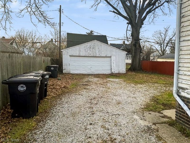 1382 E 188th Street, Cleveland, OH 44110 Photo 33