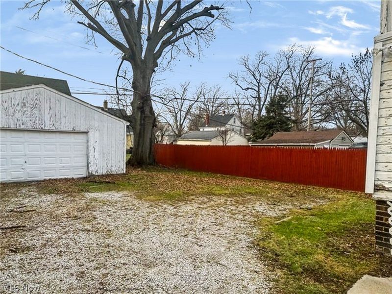1382 E 188th Street, Cleveland, OH 44110 Photo 35