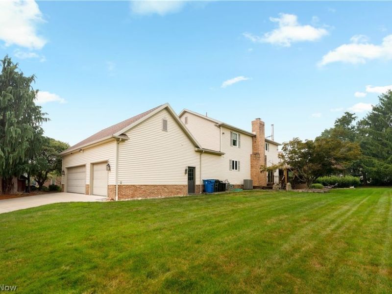 6741 Thornbriar Street NW, Canton, OH 44718 Photo 43