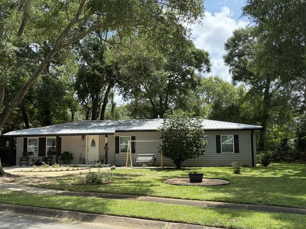 500 Dona Avenue, Fort Walton Beach, FL 32547