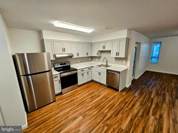 200 HAMILTON AVENUE, Unit 311, TRENTON, NJ 08609