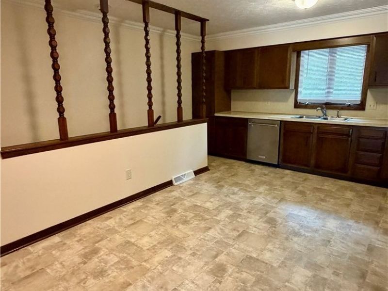 6218 Island Drive NW, Canton, OH 44718 Photo 24