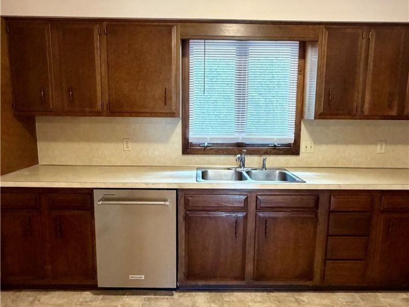 6218 Island Drive NW, Canton, OH 44718 Photo 25