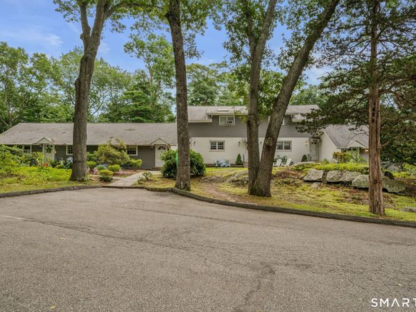 15 Sunset, Unit 9, Essex, CT 06426