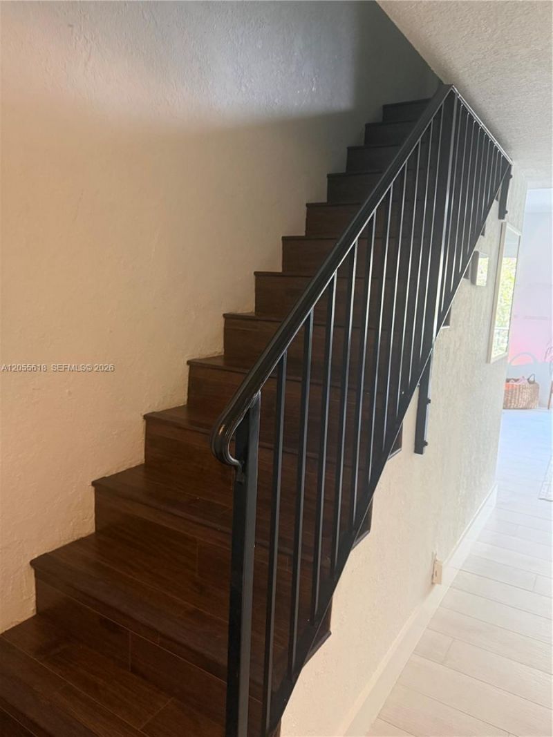 6709 N Kendall Dr, Unit 220, Pinecrest, FL 33156 Photo