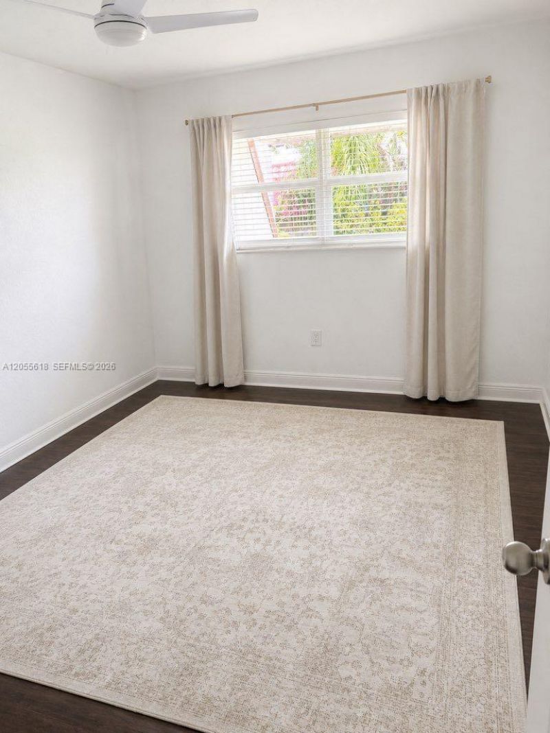 6709 N Kendall Dr, Unit 220, Pinecrest, FL 33156 Photo