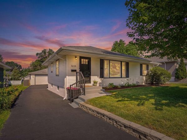 1644 Oregon Avenue S, Saint Louis Park, MN 55426