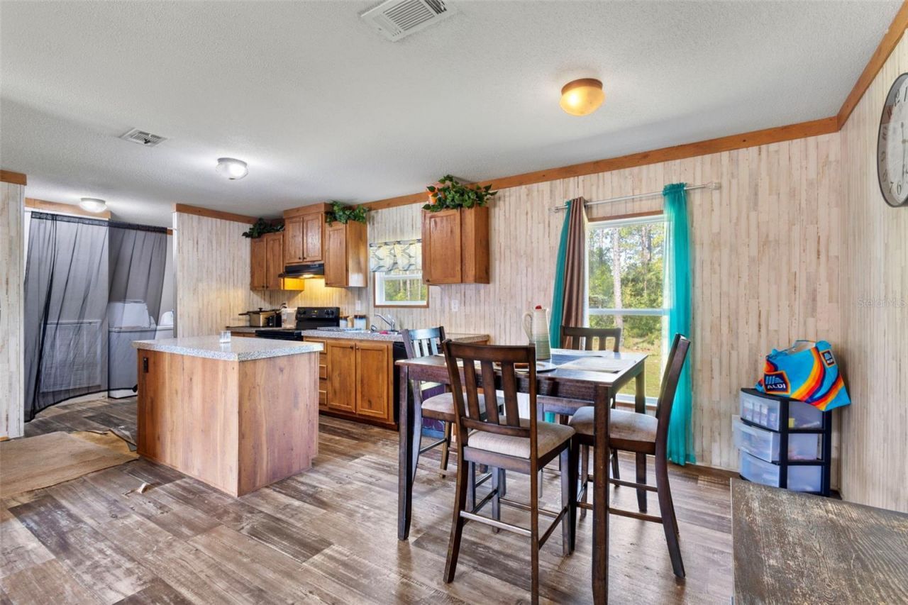 390 NE 137th Avenue , Williston, FL 32696 Photo