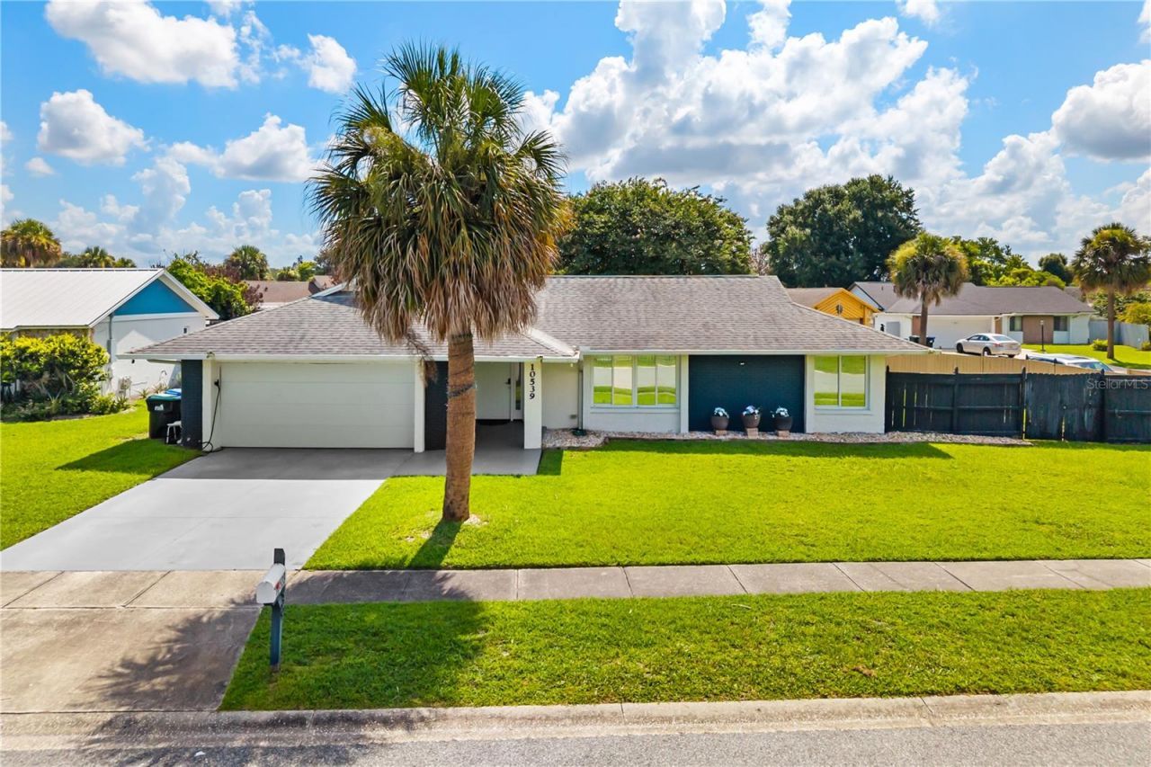 10539 Woodway Drive, Orlando, FL 32837 Main Photo