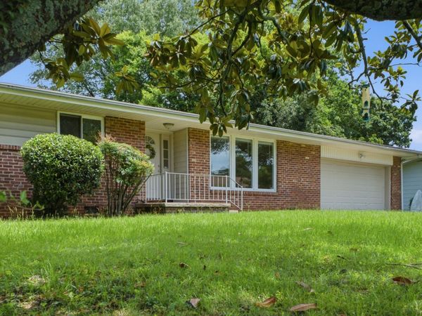 4727 Briarwood Drive, Chattanooga, TN 37416