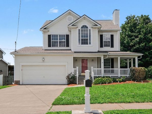 104 Deer Ridge Ln , Hendersonville, TN 37075