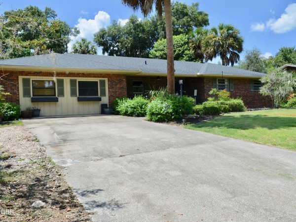 308 N Salisbury Avenue, DeLand, FL 32720