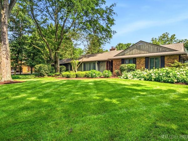 39w390 Juliet Drive , Elgin, IL 60124
