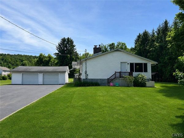 7144 Frank Long Road, Jamesville, NY 13078