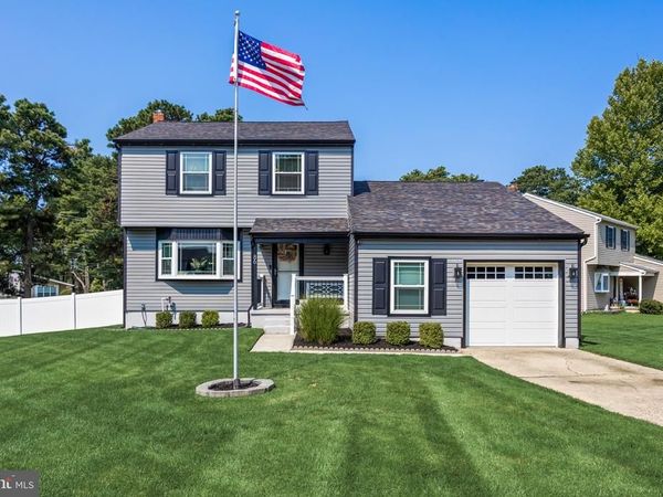 86 DEER PARK CIRCLE, BLACKWOOD, NJ 08012