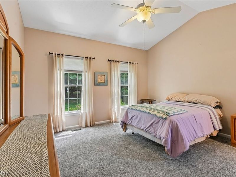 1399 E Cross Creek Drive, Willoughby, OH 44094 Photo 16
