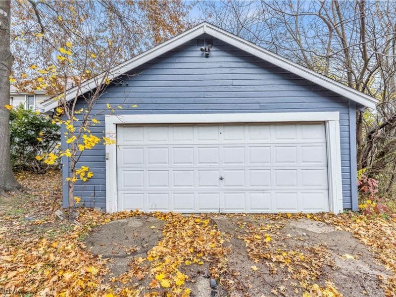 485 E Archwood Avenue, Akron, OH 44301 Photo 24