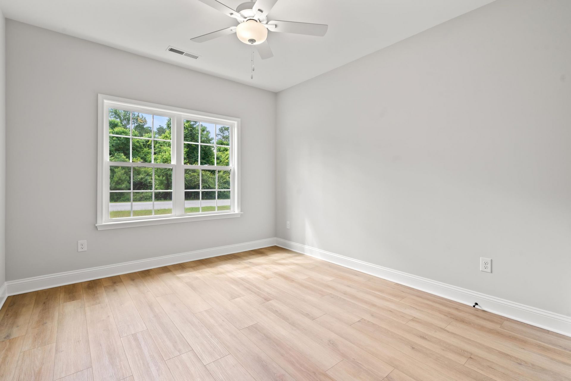2472 Argyle Way  Photo 16