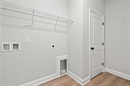 2472 Argyle Way  photo 4