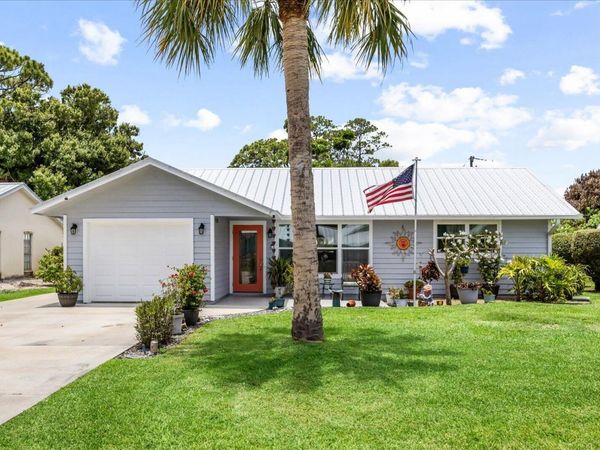 215 19th Avenue, Vero Beach, FL 32962
