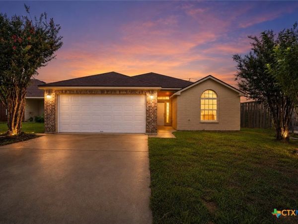 209 Foxtail Drive, Temple, TX 76502