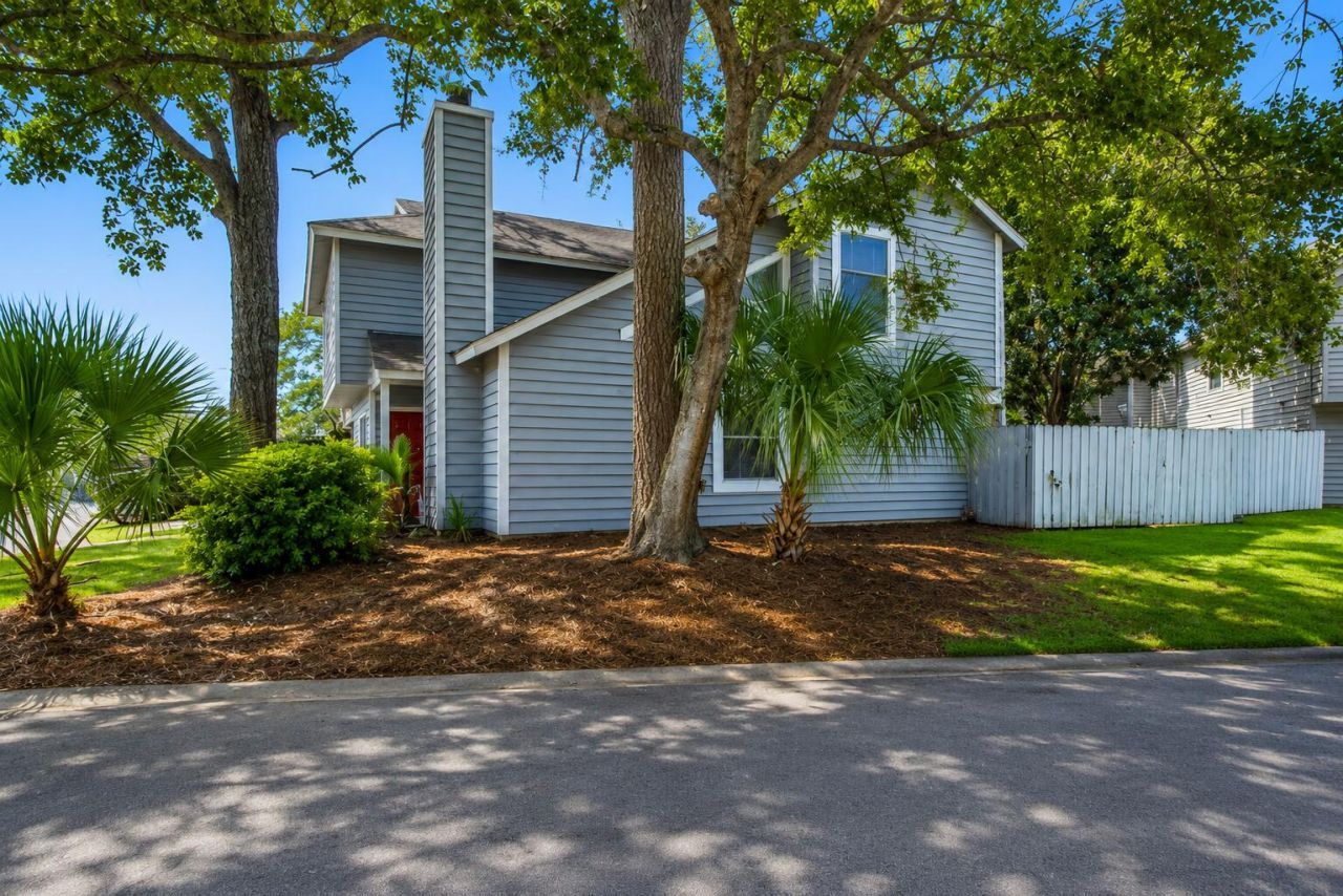 2183 Palermo Place Photo 5
