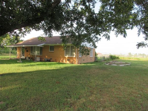 704 Wabash Street, Unit 1, Marlin, TX 76661
