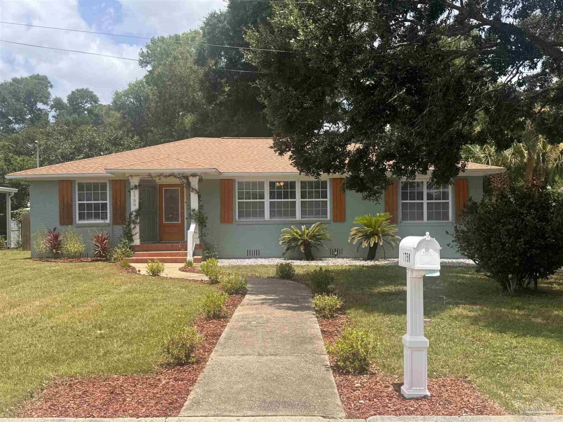 1750 Anderson St, Pensacola, FL 32503 Main Photo