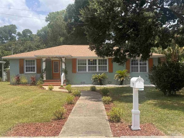 1750 Anderson St, Pensacola, FL 32503