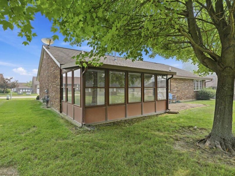 1045 Bradford Drive, Springfield, OH 45503 Photo 31