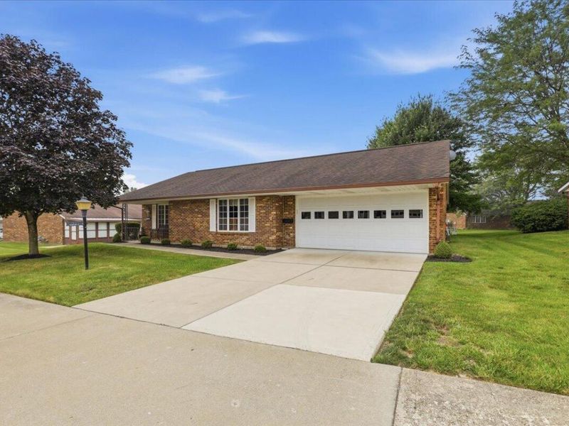 1045 Bradford Drive, Springfield, OH 45503 Photo 38