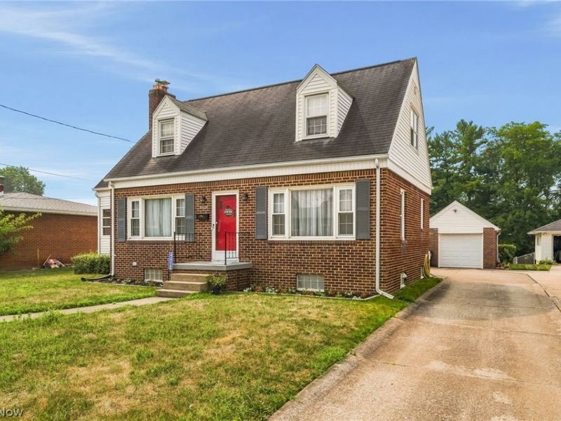 4418 Marcellus Street NW, Canton, OH 44708 Photo 3