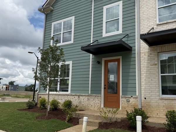 3045 PORTAGE DR, Bartlett, TN 38135