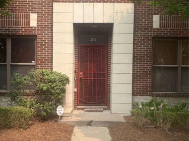 21 Delaware Street, Detroit, Mi 48202