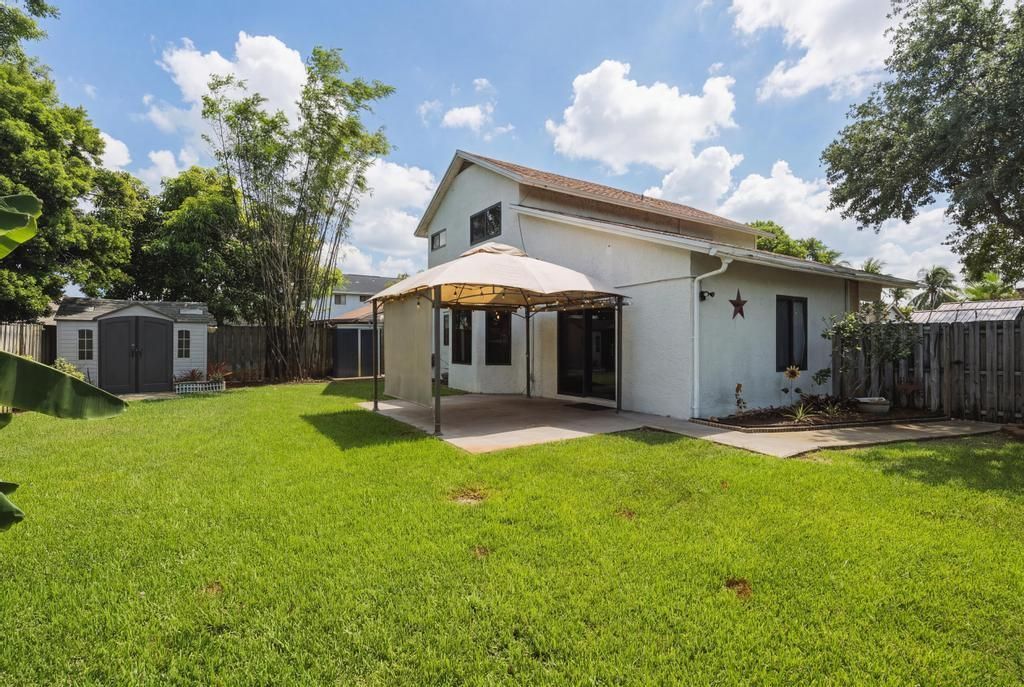 3274 NW 104th Terrace, Sunrise, FL 33351 Photo