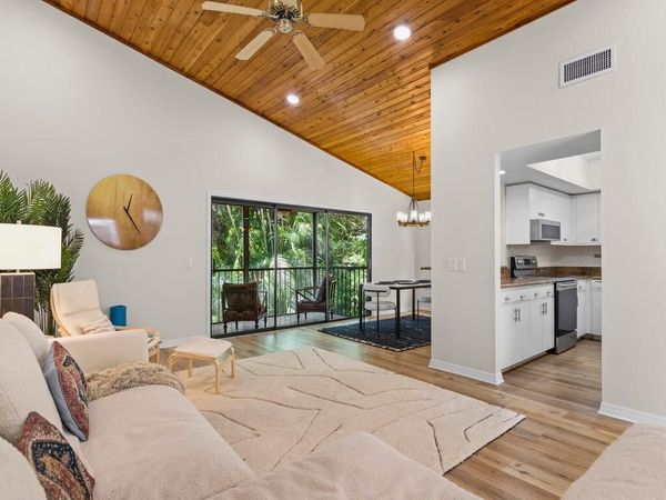 2125 PINE CREEK Boulevard, Unit 205, Vero Beach, FL 32966