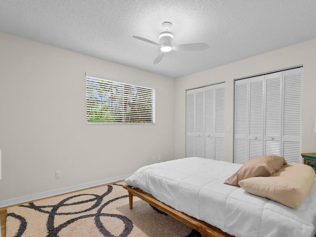 2125 Pine Creek Boulevard, Unit 205, Vero Beach, FL 32966 Photo