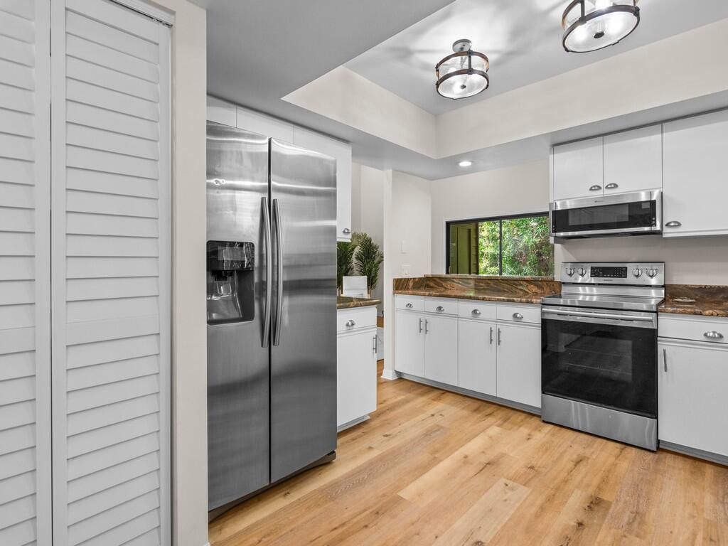 2125 Pine Creek Boulevard, Unit 205, Vero Beach, FL 32966 Photo