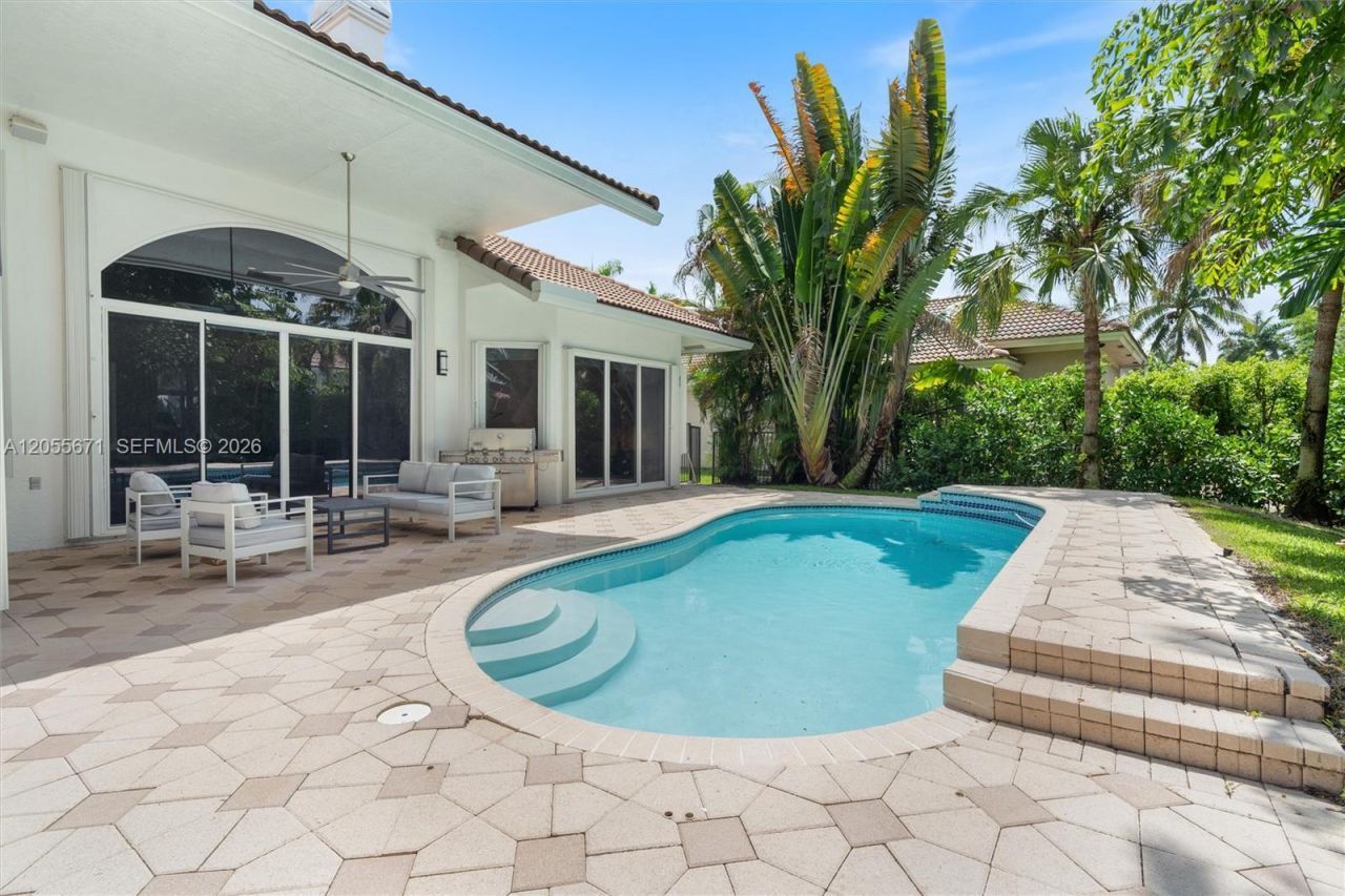 2499 Princeton Ct, Weston, FL 33327 Photo