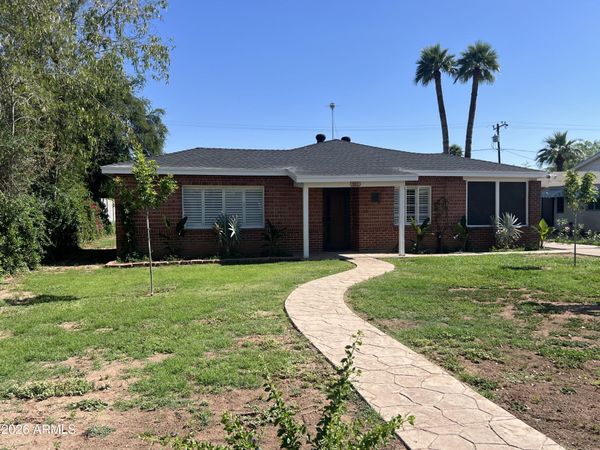 801 W Earll Drive, Phoenix, AZ 85013