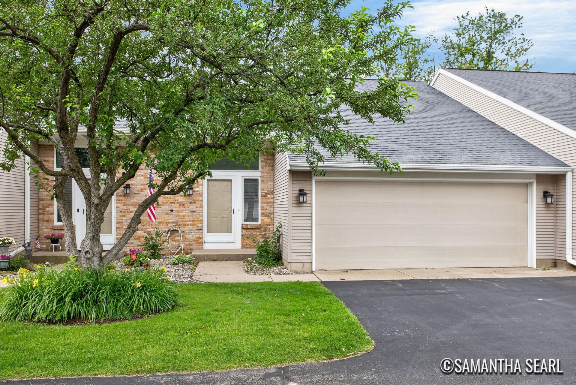1154 Fairfield Drive, Hudsonville, MI 49426 Main Photo
