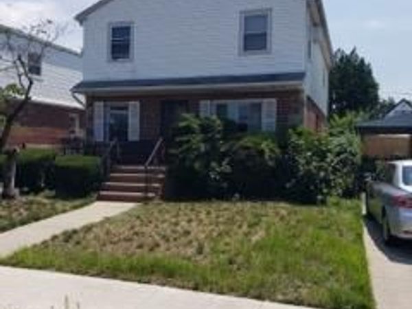 22724 Murdock Avenue , Queens Village, NY 11429