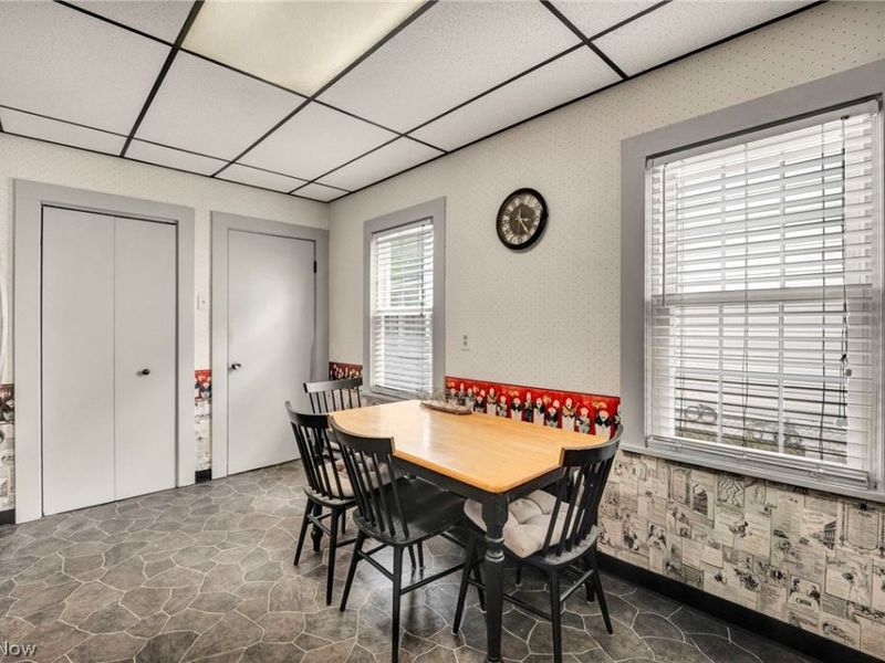 3293 W 99th Street, Cleveland, OH 44102 Photo 8