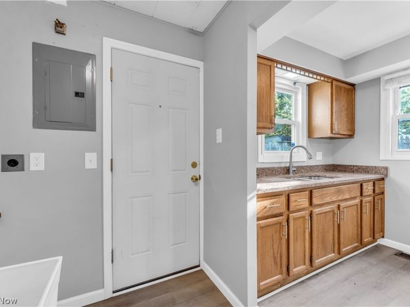 3705 Wetzel Avenue, Cleveland, OH 44109 Photo 11