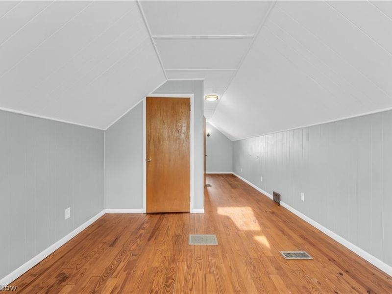 3705 Wetzel Avenue, Cleveland, OH 44109 Photo 19