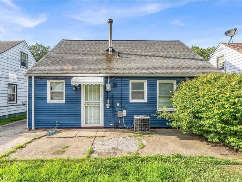 3705 Wetzel Avenue, Cleveland, OH 44109 Photo 24