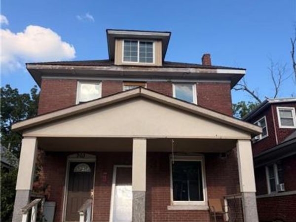 203 N 14TH Street, Kansas City, KS 66102