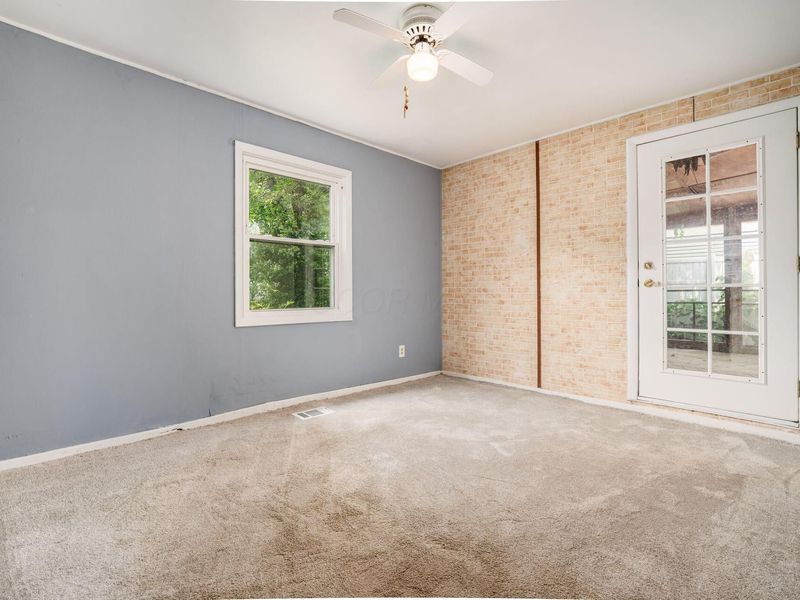982 Colgate Road, Whitehall, OH 43213 Photo 10