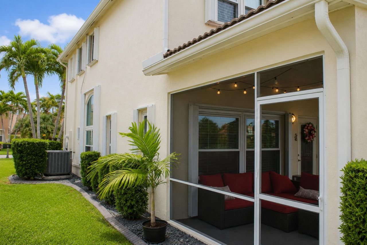 6461 Willoughby Circle, Lake Worth, FL 33463 Photo